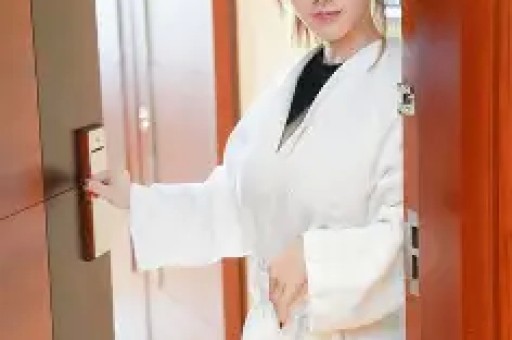 俞浩“炮轰”小红书背后
